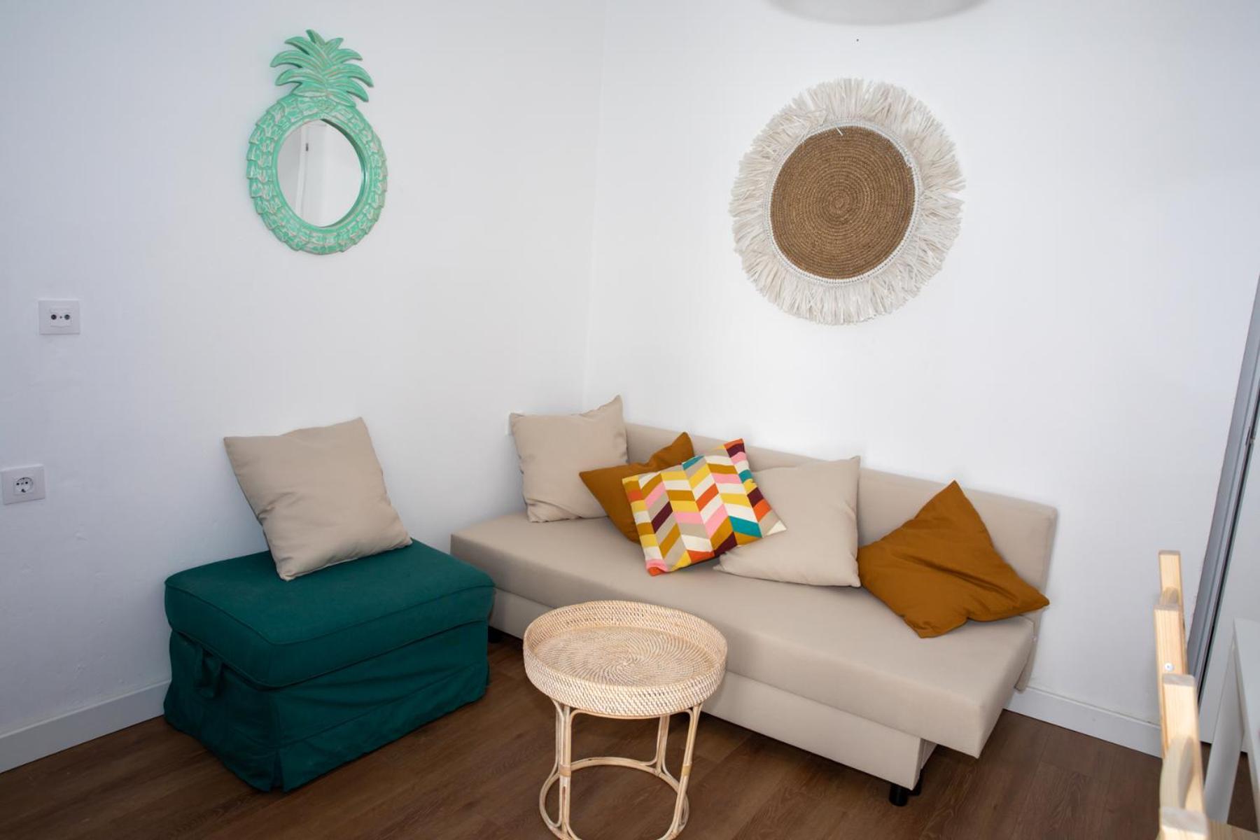 Apartamento Edificio Reformado Con 2 Pisos En Tarifa Centro Exterior foto